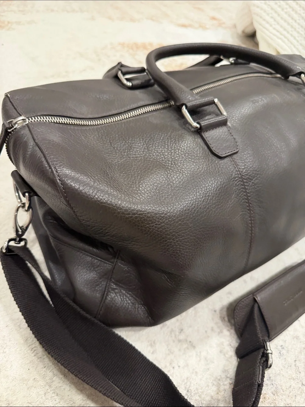 NEW COLE HAAN DUFFEL BAG